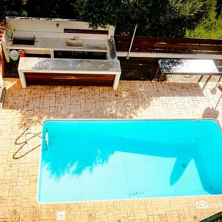 Βίλα Luxury Family Detached House *